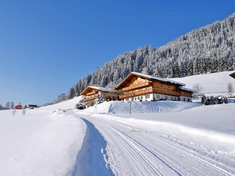 Ferienhaus And Reiterhof Poettler Флахау Экстерьер фото